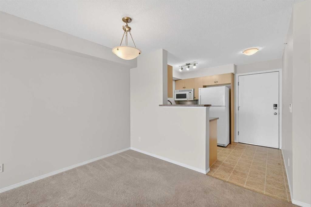 1307, 2395 Eversyde Avenue SE, Calgary — photo 4 of 17