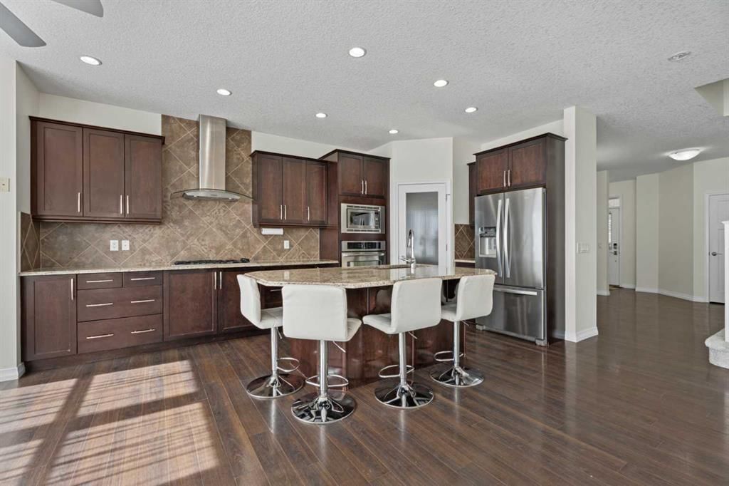 386 Mahogany Terrace SE, Calgary — photo 4 of 49