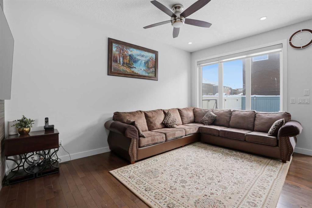 154 Saddlelake Way NE, Calgary — photo 5 of 43