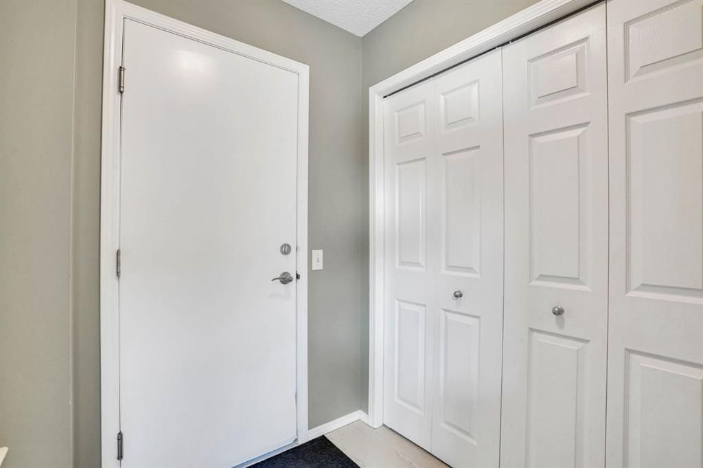 328 Tuscany Valley View NW, Calgary — photo 5 of 35