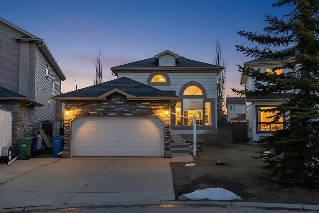 32 Citadel Ridge Place NW, Calgary — main listing photo