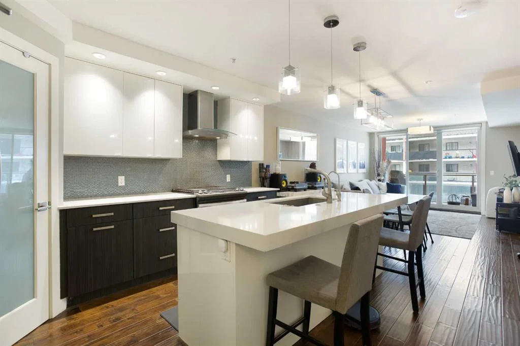 202, 1029 15 Avenue SW, Calgary — main listing photo