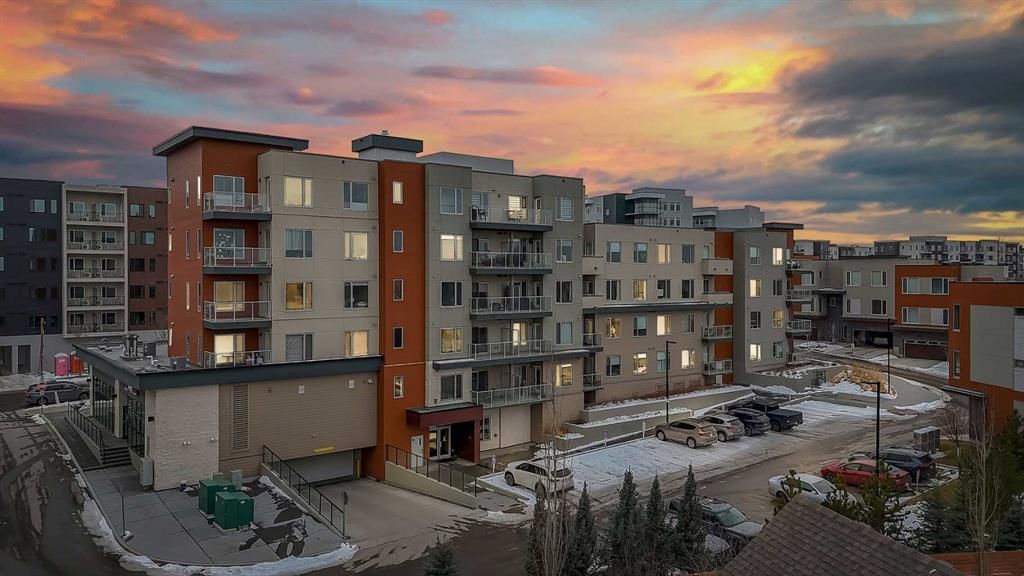 301, 71 Shawnee Common SW, Calgary — photo 2 of 33