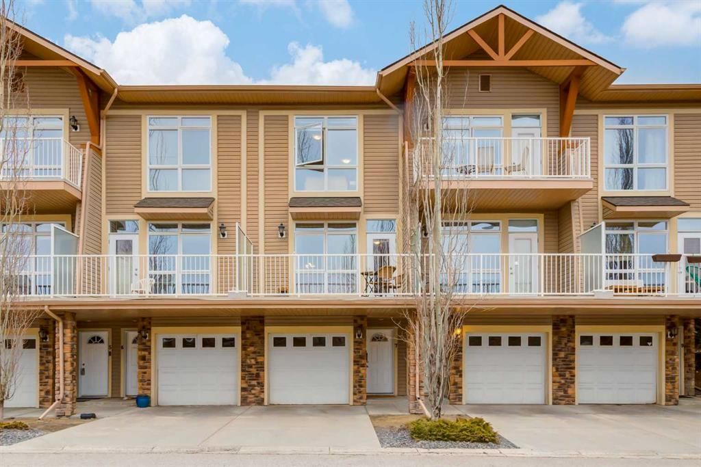 7, 172 Rockyledge View NW, Calgary — photo 2 of 35