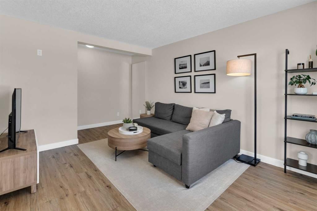 78, 740 Bracewood Drive SW, Calgary — photo 3 of 32