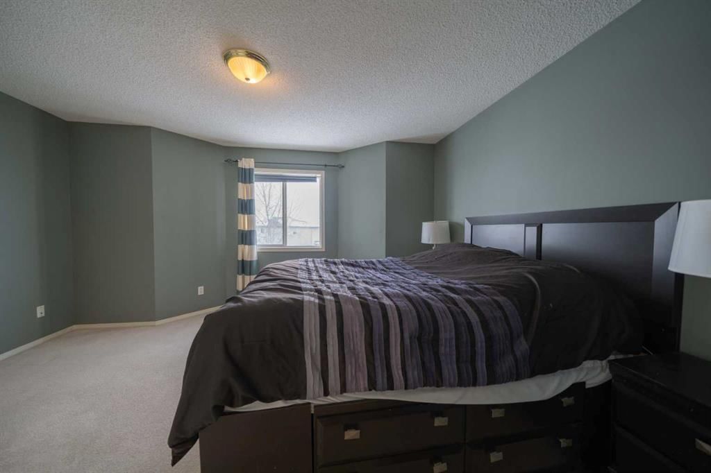 11 Arbour Stone Crescent NW, Calgary — photo 5 of 39