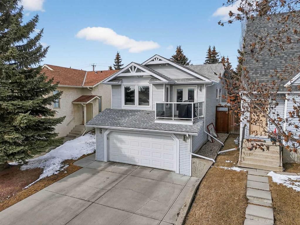 131 Scenic Glen Crescent NW, Calgary — main listing photo