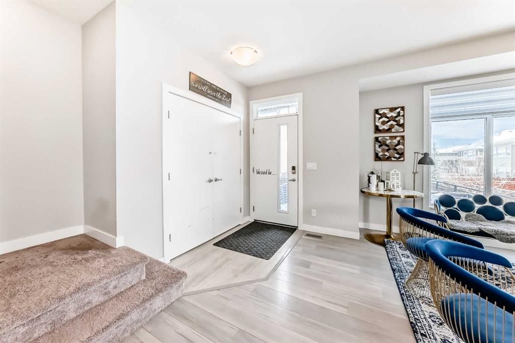 1311 Sage Meadows Gardens NW, Calgary — photo 2 of 29