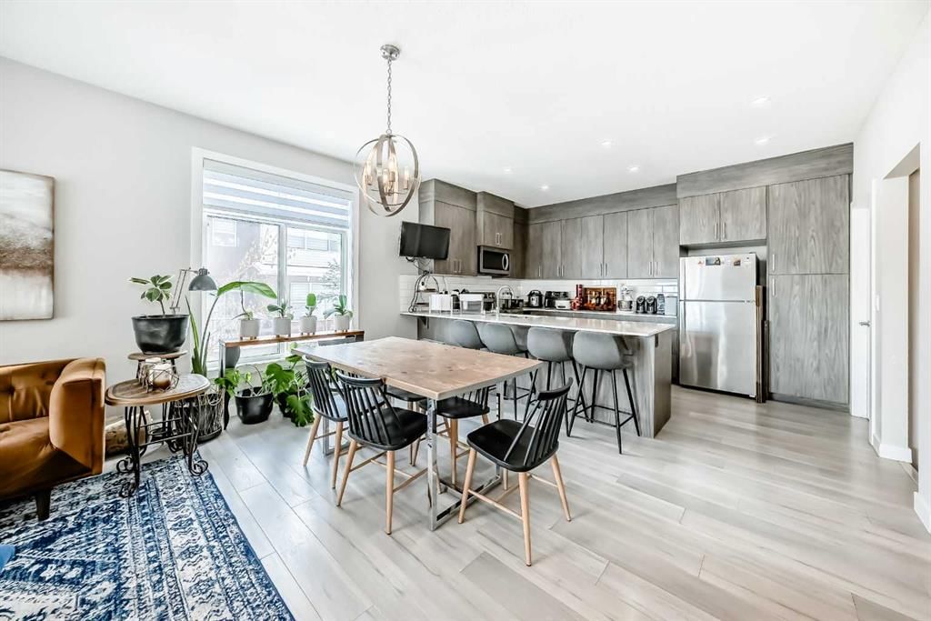 1311 Sage Meadows Gardens NW, Calgary — photo 4 of 29