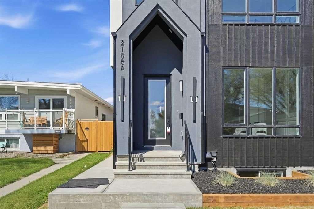 2105A 7 Street NE, Calgary — photo 2 of 49