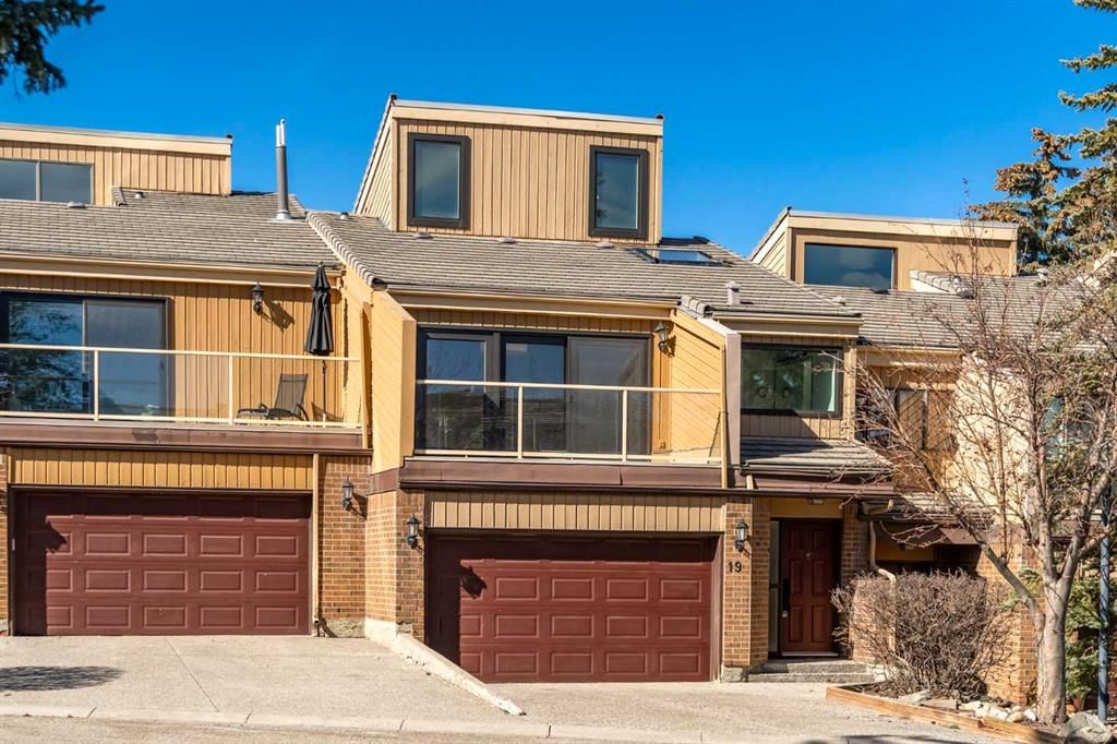 19, 1220 Prominence Way SW, Calgary — main listing photo