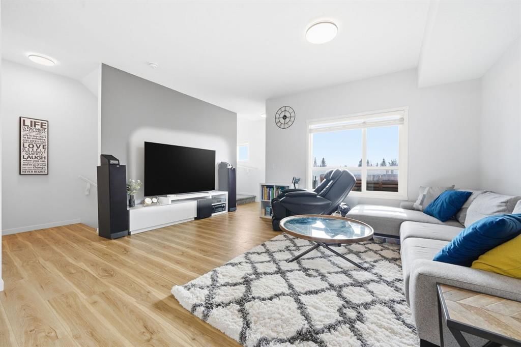108 Harvest Grove Walk NE, Calgary — photo 5 of 29