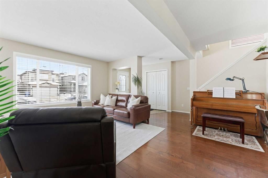 67 Bridlecrest Road SW, Calgary — photo 4 of 46