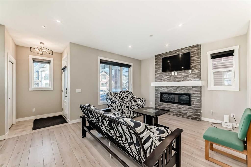 75 Howse Rise NE, Calgary — photo 4 of 50