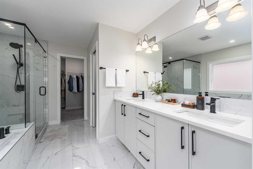 122 Ambleside Heath NW, Calgary — photo 4 of 45
