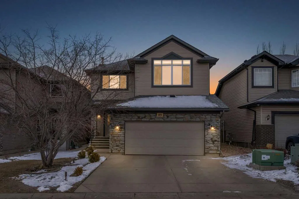 89 Everhollow Rise SW, Calgary — main listing photo
