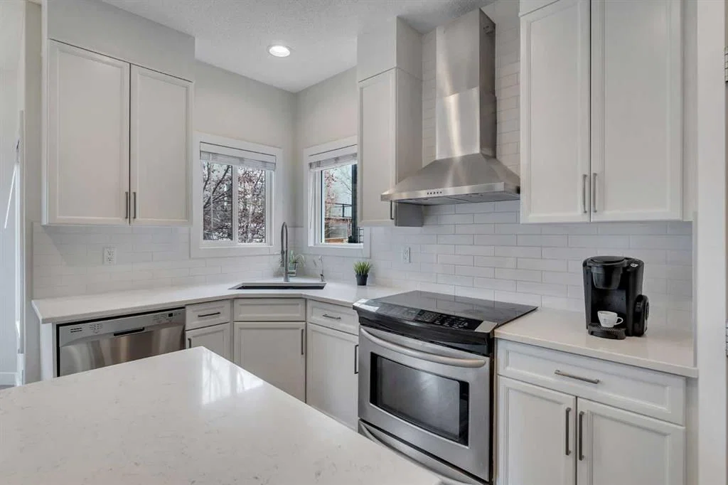 89 Everhollow Rise SW, Calgary — photo 4 of 47