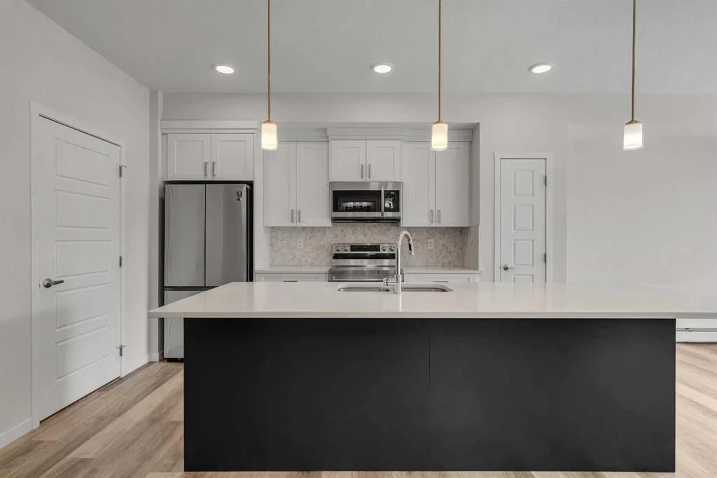 410, 200 Harvest Hills Place NE, Calgary — photo 4 of 30