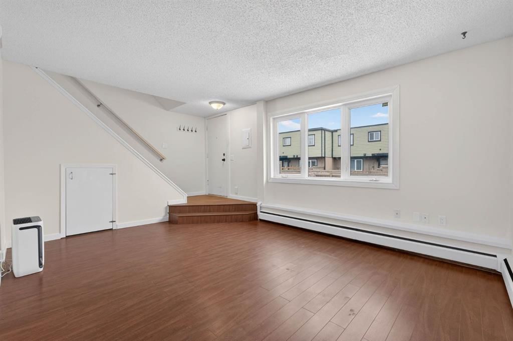 66, 3809 45 Street SW, Calgary — photo 5 of 14