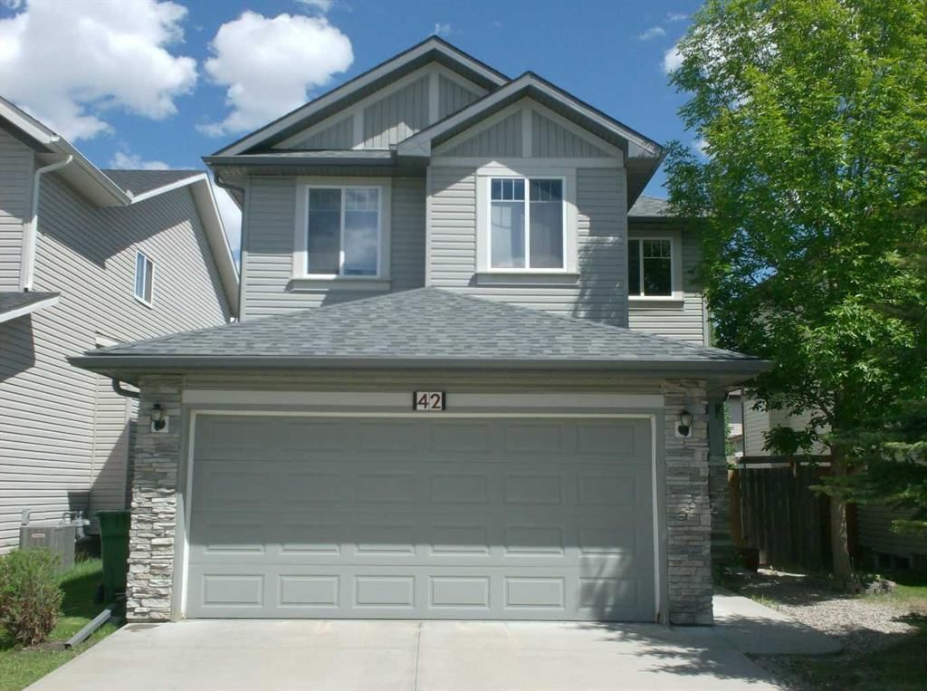 42 Everoak Green SW, Calgary — main listing photo