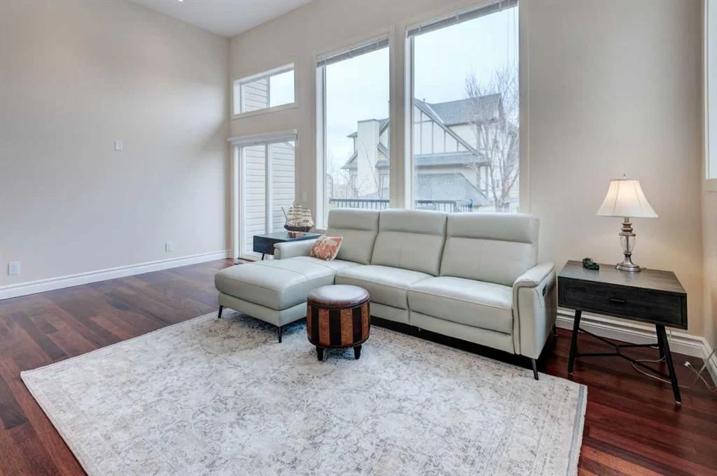 14 Everridge Common SW, Calgary — photo 3 of 35