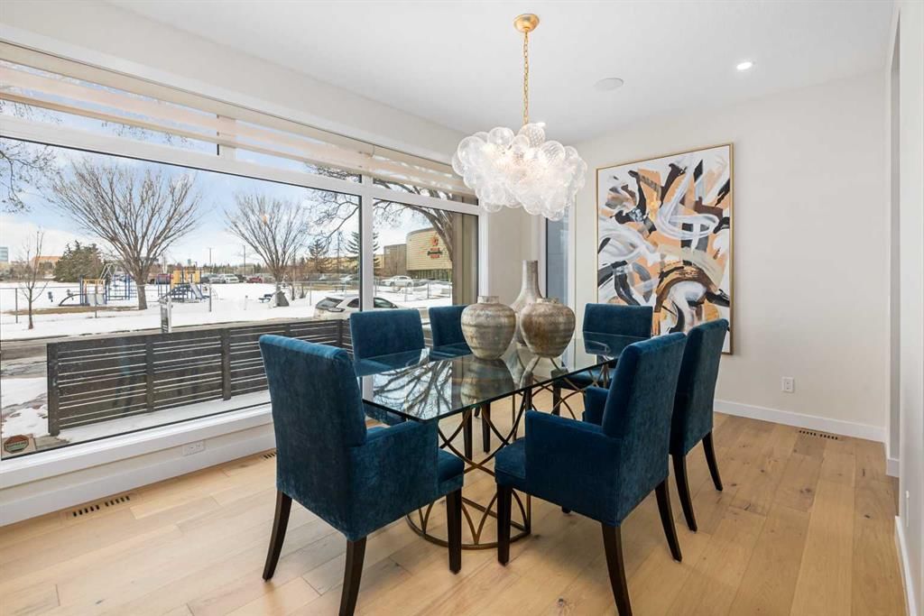 4908 22 Street SW, Calgary — photo 4 of 50