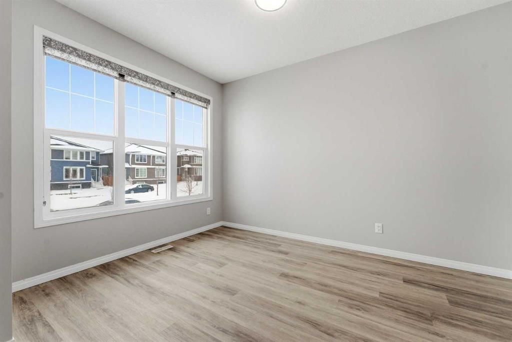 730 Redstone Drive NE, Calgary — photo 5 of 39