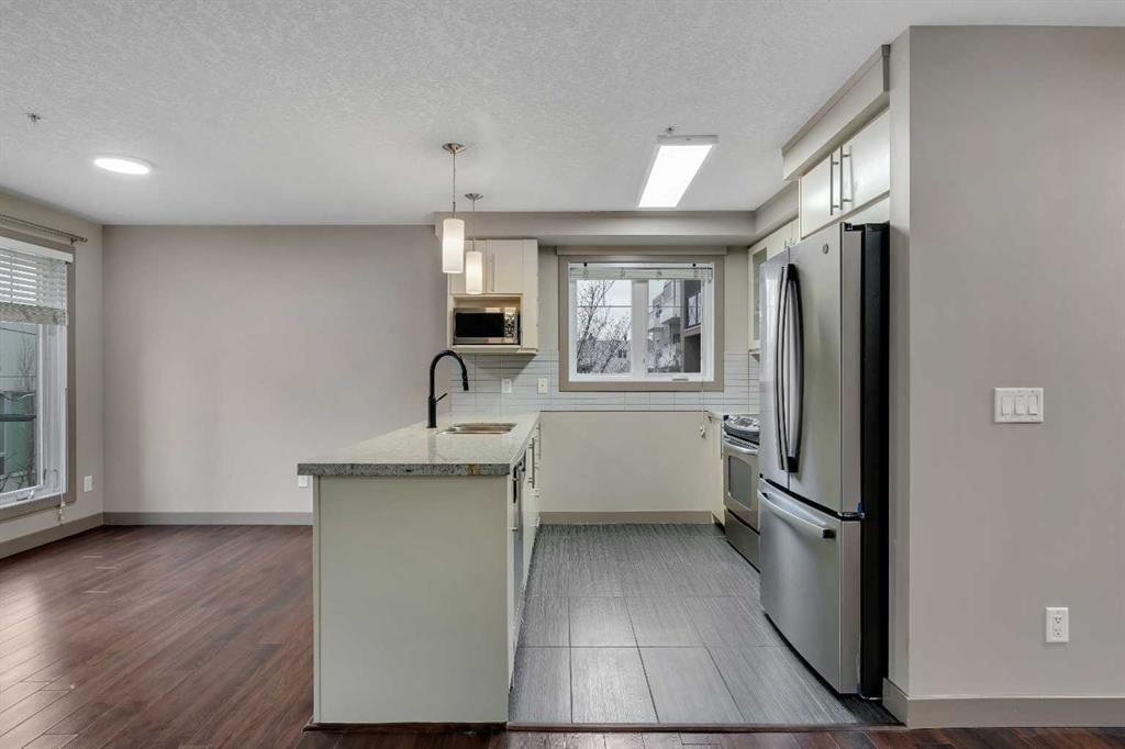 301, 1805 26 Avenue SW, Calgary — photo 4 of 22