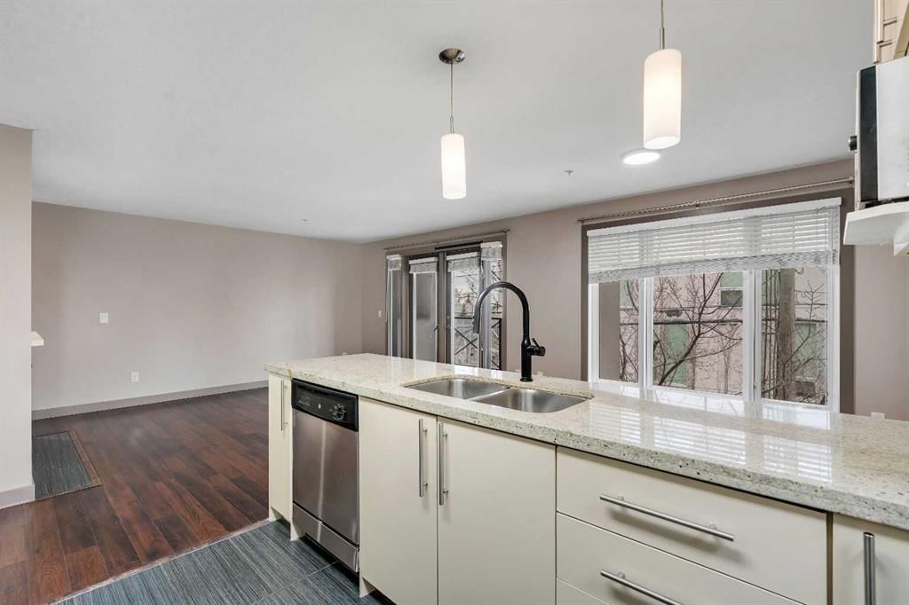 301, 1805 26 Avenue SW, Calgary — photo 5 of 22
