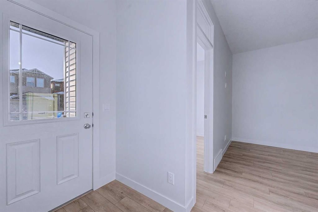 64 Amblefield View NW, Calgary — photo 3 of 38