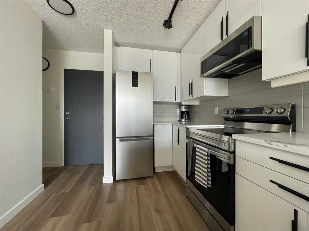 703, 340 14 Avenue SW, Calgary — photo 5 of 21