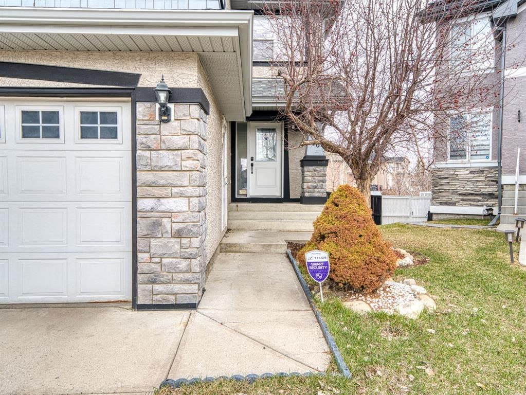 40 Everwillow Park SW, Calgary — photo 2 of 46