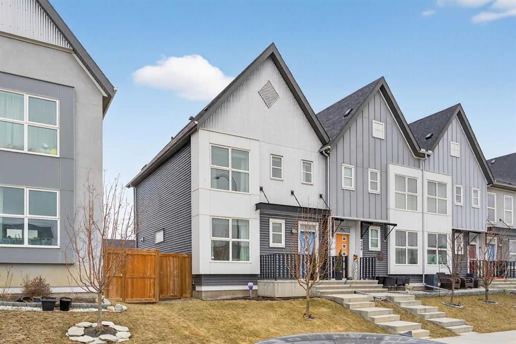 196 Livingston View NE, Calgary — photo 2 of 49