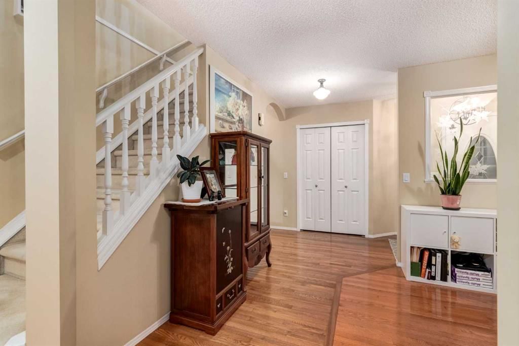 27 Arbour Butte Road NW, Calgary — photo 3 of 50