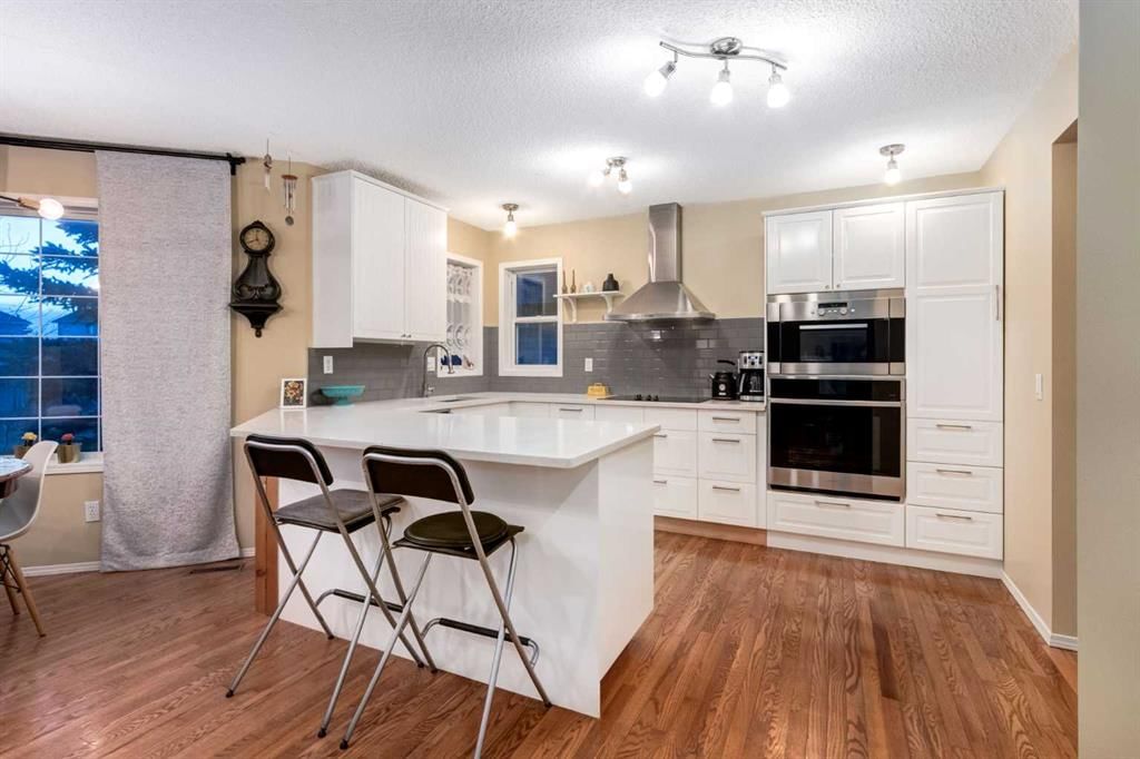 27 Arbour Butte Road NW, Calgary — photo 4 of 50