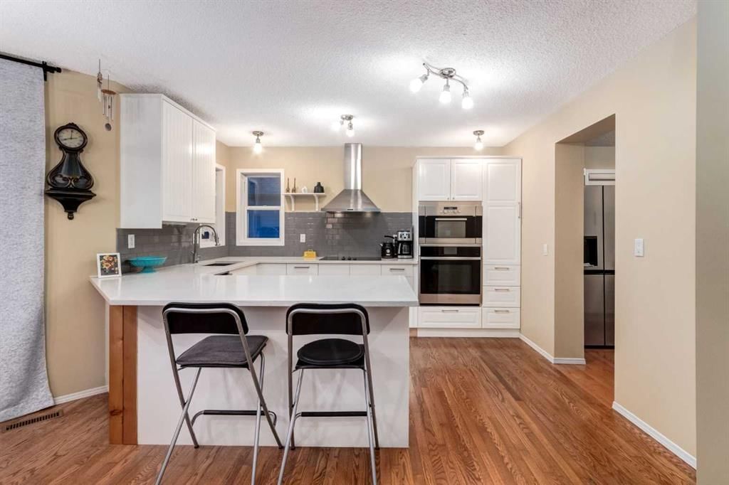 27 Arbour Butte Road NW, Calgary — photo 5 of 50