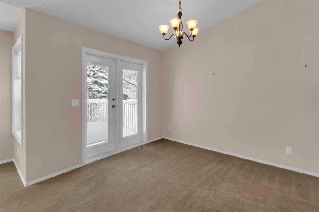 114 Macewan Ridge Villas NW, Calgary — photo 5 of 35