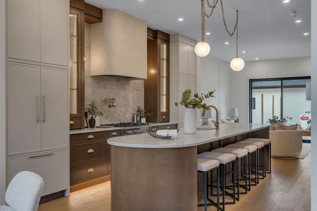 Unit 1, 2032 Bowness Road NW, Calgary — main listing photo