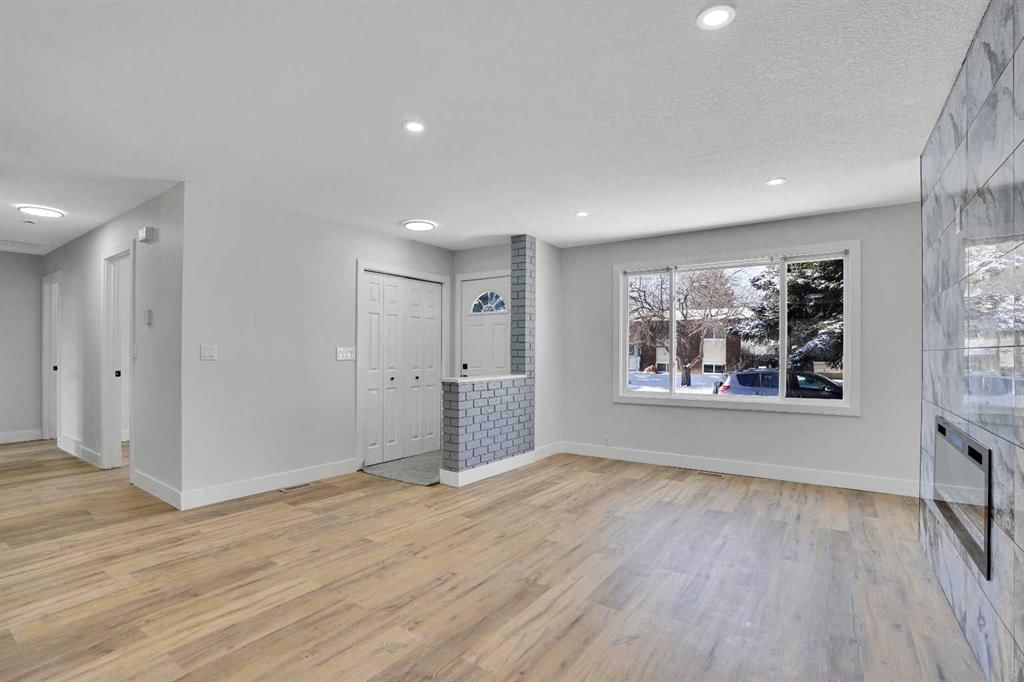 363 Templeside Circle NE, Calgary — photo 5 of 50