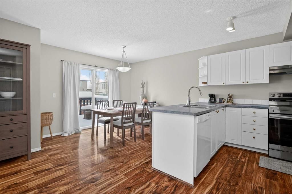 223 Citadel Meadow Close NW, Calgary — photo 2 of 45