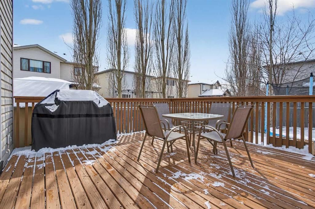 13 Tuscany Vista Crescent NW, Calgary — photo 4 of 44