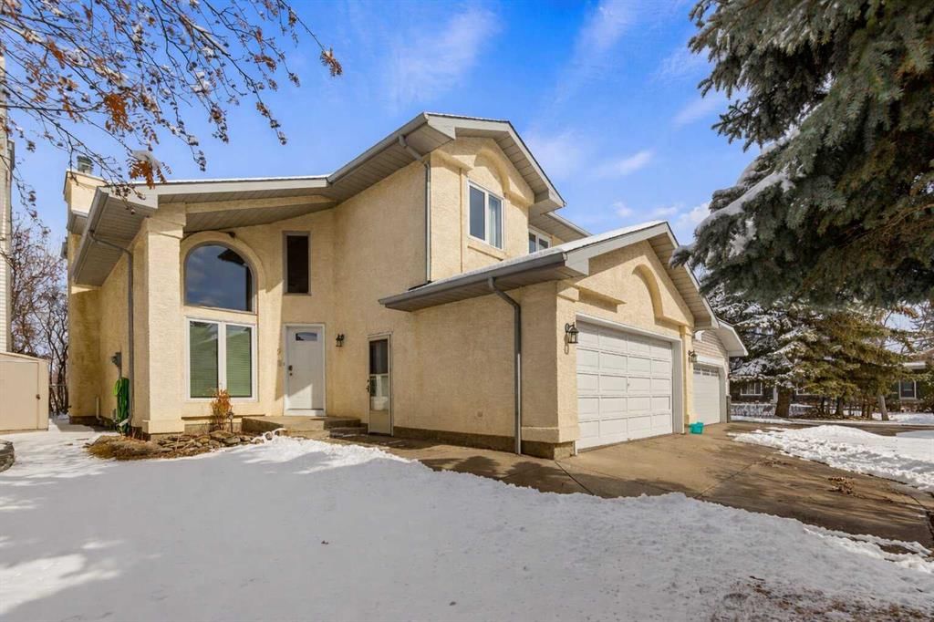 9 Mckenzie Place SE, Calgary — photo 2 of 41