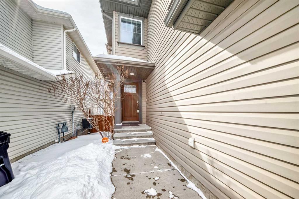7 Tuscany Ridge Crescent NW, Calgary — photo 2 of 49