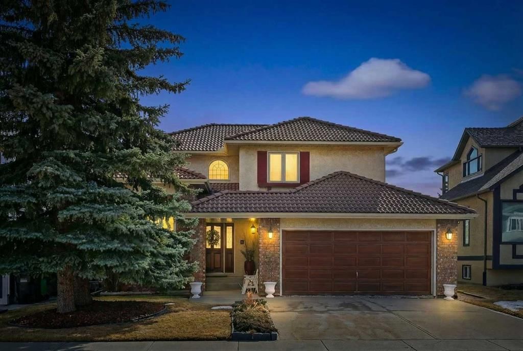 115 Strathaven Circle SW, Calgary — main listing photo