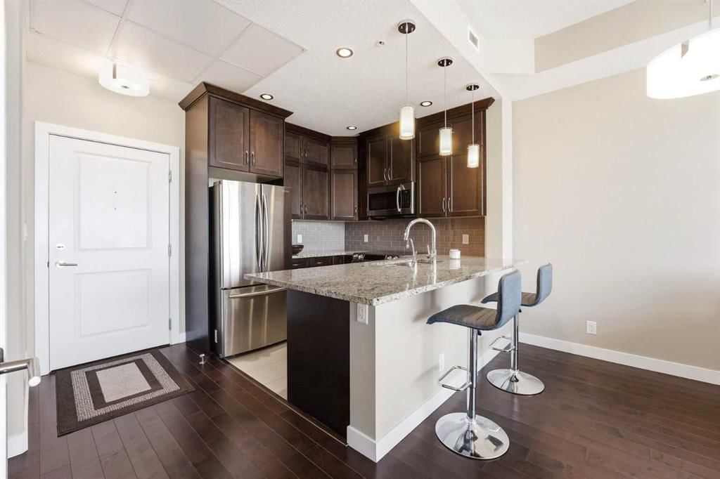 705, 24 Varsity Estates Circle NW, Calgary — photo 4 of 29