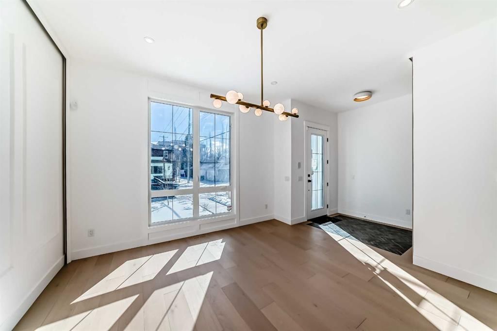 515 34A Street NW, Calgary — photo 5 of 39