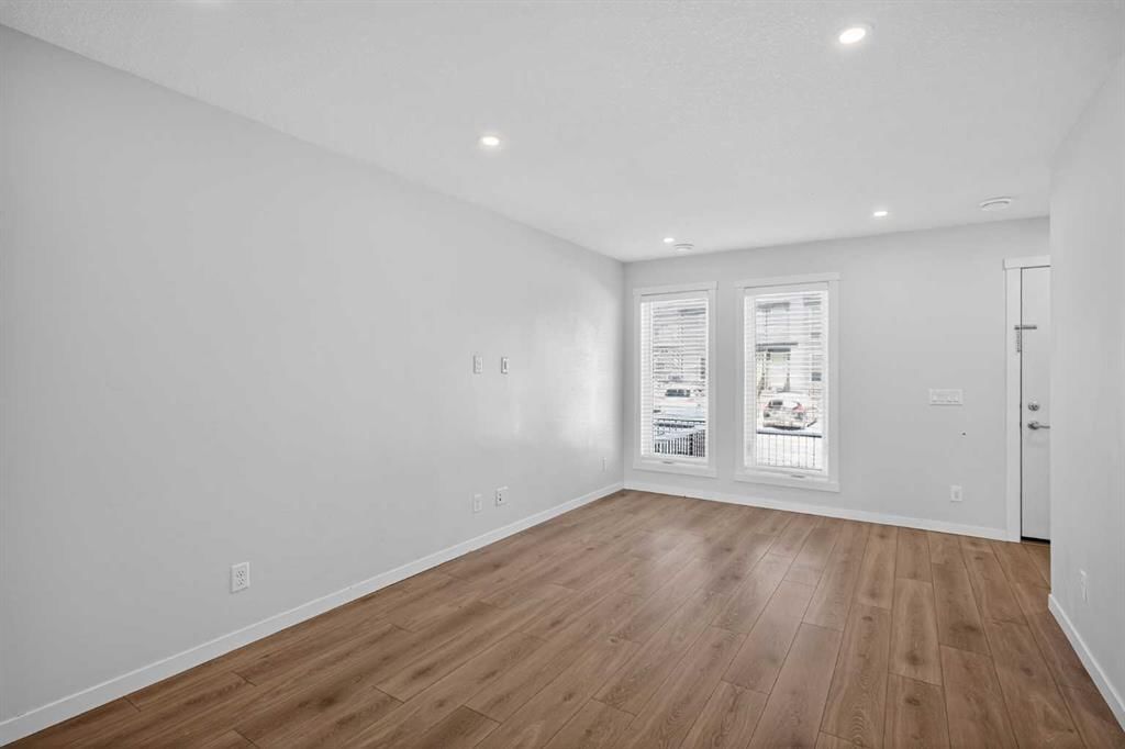 306, 338 Seton Circle SE, Calgary — photo 4 of 27