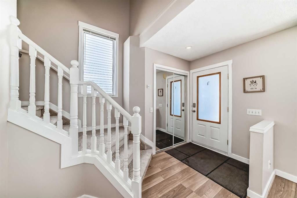 107 Tuscany Valley Drive NW, Calgary — photo 2 of 50