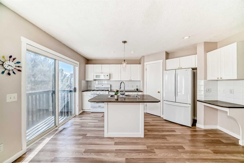 107 Tuscany Valley Drive NW, Calgary — photo 3 of 50