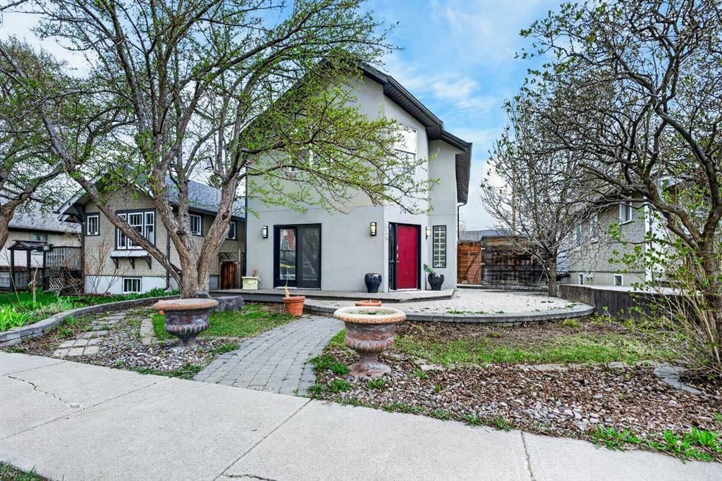 714 7 Avenue NE, Calgary — main listing photo